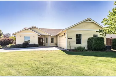 3015 NW 19th Street, Redmond, OR 97756 - Photo 1