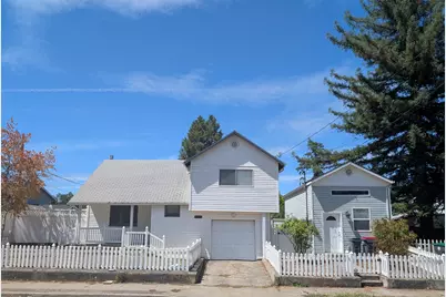 310 Hamilton Street, Medford, OR 97501 - Photo 1