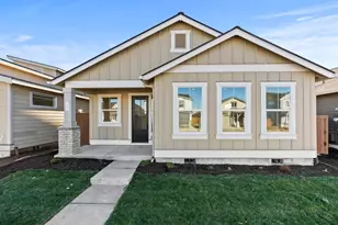 20879 SE Delta Dr, Bend, OR 97702 - Photo 1