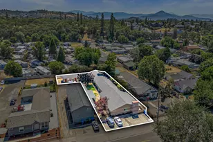 323 S Shasta Ave, Eagle Point, OR 97524 - Photo 1