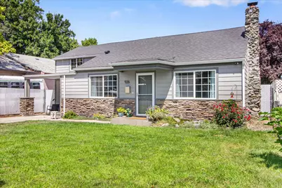 926 Murray Avenue, Medford, OR 97501 - Photo 1