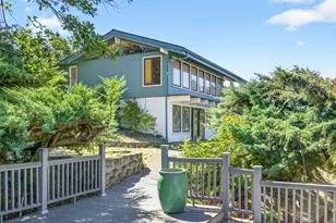 4360 North Foothill Road, Medford, OR 97504 - Photo 1