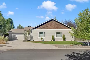 63277 Stonewood Dr, Bend, OR 97701 - Photo 1