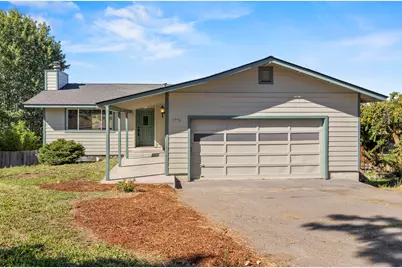 1956 N Eldorado Avenue, Klamath Falls, OR 97601 - Photo 1