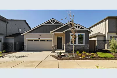 21621 SE Fuji Drive, Bend, OR 97702 - Photo 1