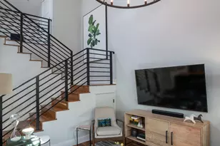 1949 NW Monterey Pines Dr, Bend, OR 97703 - Photo 1