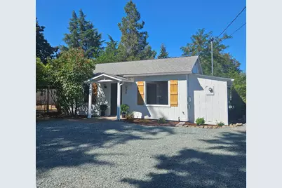 936 SW Greenwood Avenue, Grants Pass, OR 97526 - Photo 1