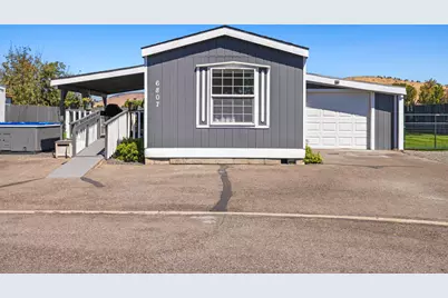 6807 Waggoner Court, Klamath Falls, OR 97603 - Photo 1