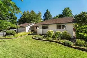 21081 Gardenia Ave, Bend, OR 97702 - Photo 1