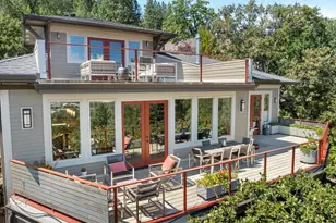 180 Logan Dr, Ashland, OR 97520 - Photo 1