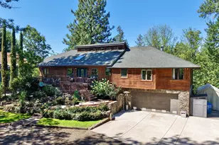 975 Old Ferry Rd, Shady Cove, OR 97539 - Photo 1