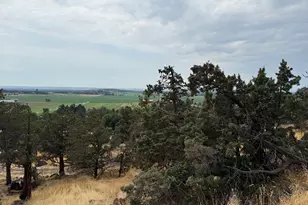 8590 NW 3rd St, Terrebonne, OR 97760 - Photo 1