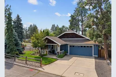 977 SW Hill Street, Bend, OR 97702 - Photo 1