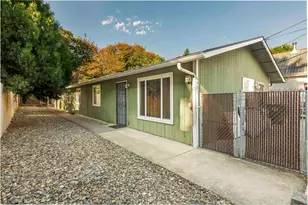 240 Gilbert Ave, Glendale, OR 97442 - Photo 1