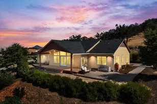 4856 Payne Rd, Medford, OR 97504 - Photo 1