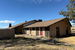 1042 NE Meadowlark Ln, Madras, OR 97741 - Photo 1