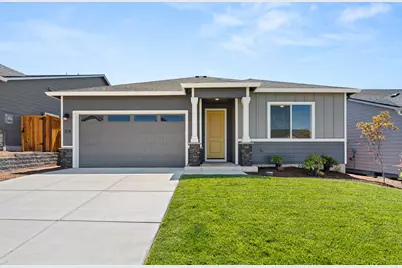 124 Valemont Drive #15, Eagle Point, OR 97524 - Photo 1