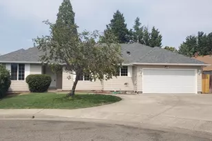 2774 Tyee Ct, Grants Pass, OR 97527 - Photo 1