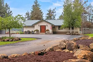 16110 Timberline Ln, Klamath Falls, OR 97601 - Photo 1