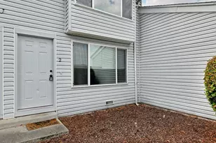 2000 Brookhurst St, Medford, OR 97504 - Photo 1