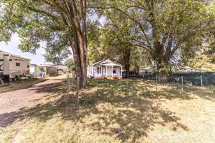 1298 NW Harwood St, Prineville, OR 97754 - Photo 1