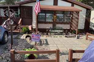 10100 NE Crooked River Dr, Terrebonne, OR 97760 - Photo 1