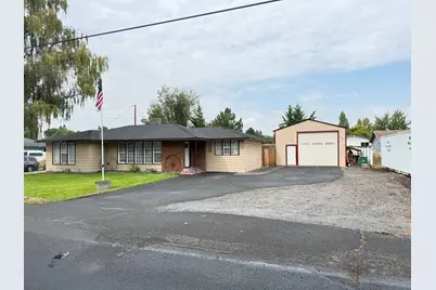 4625 Laverne Avenue, Klamath Falls, OR 97603 - Photo 1