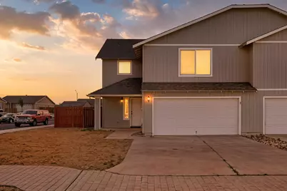 878 SE Kristin Way, Madras, OR 97741 - Photo 1