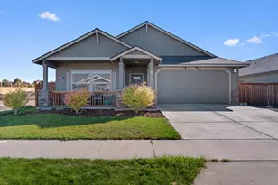 450 SE Stearns Rd, Prineville, OR 97754 - Photo 1