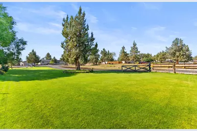 22985 Oxbow Lane, Bend, OR 97701 - Photo 1