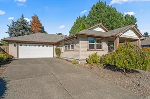 918 Schafers Ln, Grants Pass, OR 97526 - Photo 1