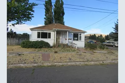 357 Division Street, Klamath Falls, OR 97601 - Photo 1