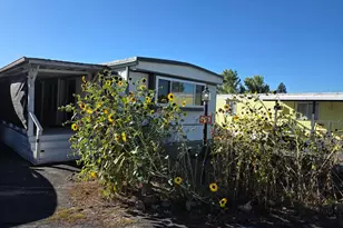 2934 Summers Ln, Klamath Falls, OR 97603 - Photo 1