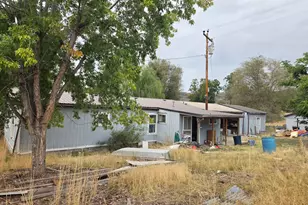 108 3rd St, Spray, OR 97874 - Photo 1