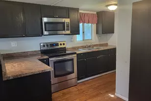 11427 Blackwell Rd, Central Point, OR 97502 - Photo 1