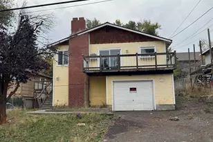 2334 California Ave, Klamath Falls, OR 97601 - Photo 1