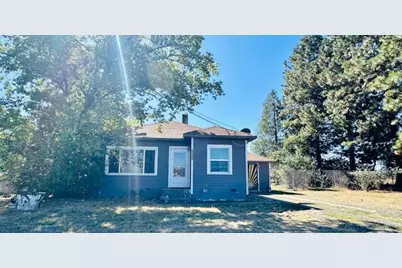 2108 Rosicky Avenue, Malin, OR 97632 - Photo 1