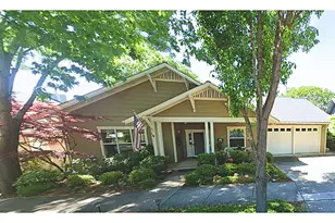 584 Great Oaks Dr, Ashland, OR 97520 - Photo 1