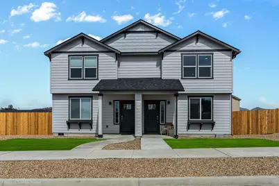 3410 NW 7th Street, Redmond, OR 97756 - Photo 1