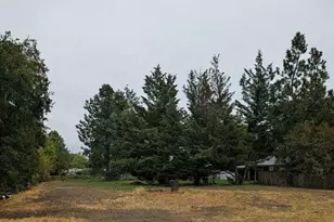 Robin Ln, Central Point, OR 97502 - Photo 1