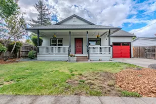 820 Newtown St, Medford, OR 97501 - Photo 1