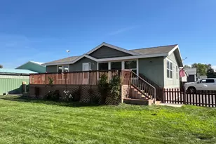 941 NW Cains Rd, Prineville, OR 97754 - Photo 1