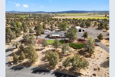 165 SW Bent Loop, Powell Butte, OR 97753 - Photo 1