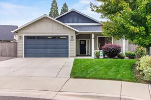 2025 La Connor Dr, Medford, OR 97501 - Photo 1