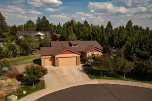 61536 SE Ascha Rose Ct, Bend, OR 97702 - Photo 1