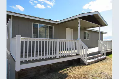 495 NE Miller Street, Madras, OR 97741 - Photo 1