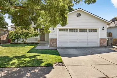 757 Agate Street, Medford, OR 97501 - Photo 1