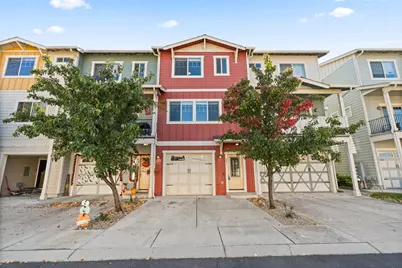 241 Cherry Bark Lane, Medford, OR 97501 - Photo 1