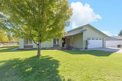 165 Sunbeam Circle, Merlin, OR 97532 - Photo 1