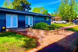 535 Effie St, Medford, OR 97504 - Photo 1